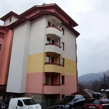 Apartment Neviasta Smolyan